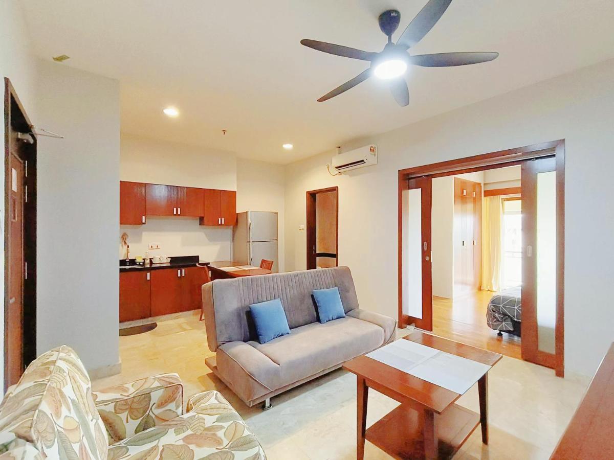 【Amazing】Pool View 2Br Suite @ Pulai Springs Resort スクダイ エクステリア 写真